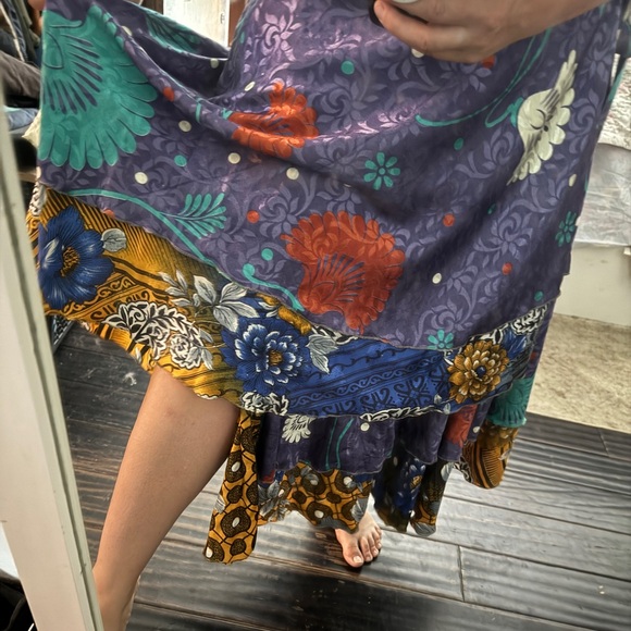 Silk sari wrap skirt - Picture 2 of 16
